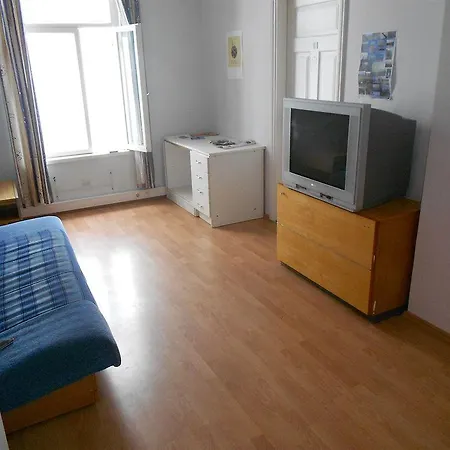 卡乌普梅赫管理公寓 塔林