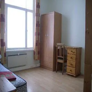 フラットマネジメント カウプメッヘ * タリン